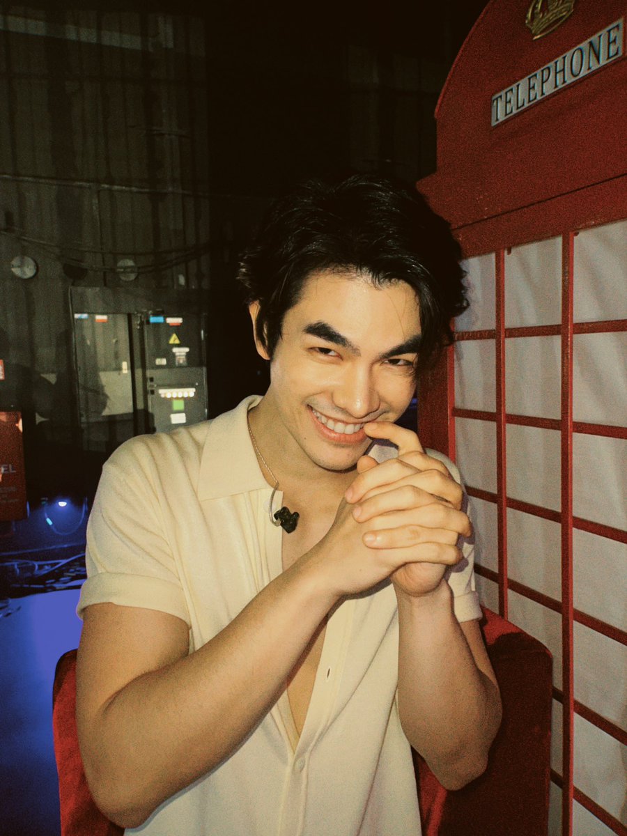 septemty's tweet photo. ชอบเวลาพี่มายยิ้มแบบนี้ คือไม่ใช่ไร เราเขิน https://t.co/KJgMSmRJ7U