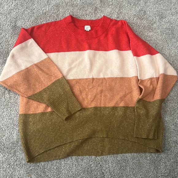 baerreg's tweet photo. So good I had to share! Check out all the items I'm loving on @Poshmarkapp #poshmark #fashion #style #shopmycloset: https://t.co/gJIw1E4xAc https://t.co/dlSaaMSdC6