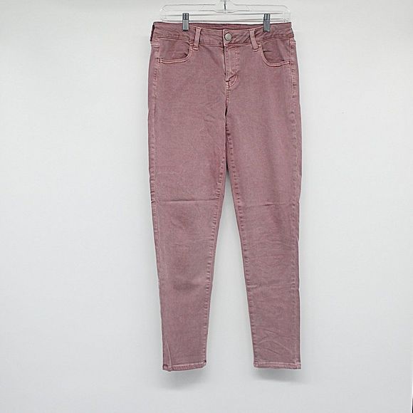 SecondhandTfd's tweet photo. So good I had to share! Check out all the items I'm loving on @Poshmarkapp from @H_Casey90 #poshmark #fashion #style #shopmycloset #kappa #americaneagleoutfitters: https://t.co/eVZNCvTQI3 https://t.co/OK7X5tkD4c