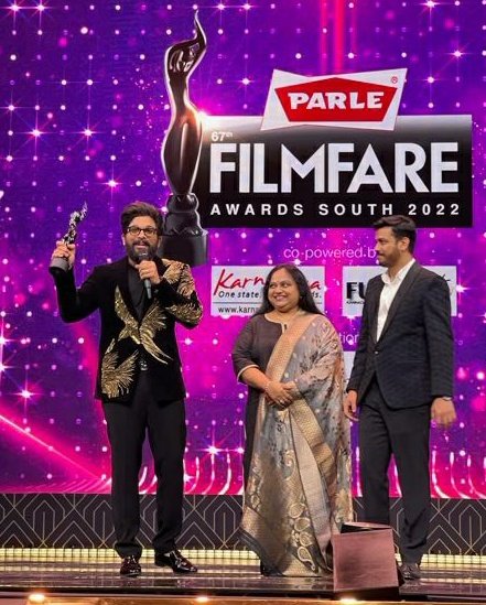 Iam_MonikAArjun's tweet photo. Best Actor #AlluArjun in a leading role for #Pushpa
SIIMA ✅
FILMFARE ✅
Next Hope National award https://t.co/2s6MI8oBGQ