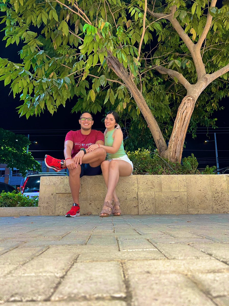 vielkavo's tweet photo. Me gusta el amor sin filtros♥️ https://t.co/sMNAE4iaNY