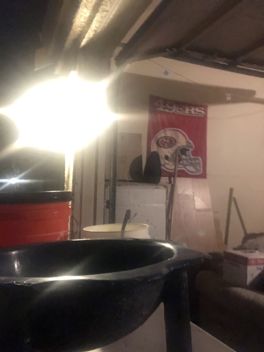 Coach_Tupou's tweet photo. Love it when the @NSUWolves_FB and @49ers oh and the @SacramentoKings (pre-season) WIN!!! #doinitmixin https://t.co/UqIsjR2ghK