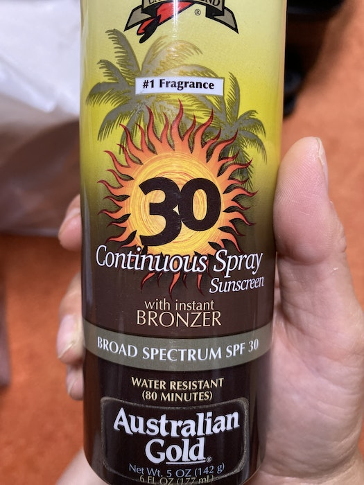 Goodchoi_LA's tweet photo. アイテム名:Sunscreen
売却希望価格:5.00USD

https://t.co/IDpU325Aa5

※売切れの場合は、リンク先���表示されません。

さぁ皆さんも、どんどん売って、どんどん買おう！
グットチョイス、グッチョイ！で。 https://t.co/V4l7ojr3QR