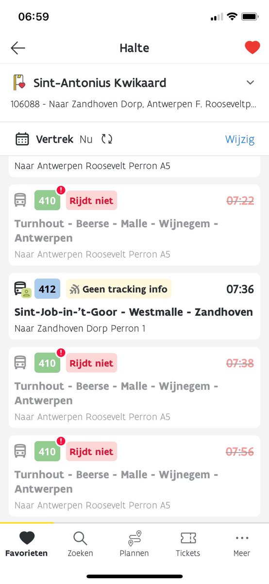 ⁦<a href="/delijn/">De Lijn</a>⁩ Tijdens de ochtendspits tussen 7u en 8u slechts één (1) bus naar Antwerpen! En dit is #dagelijksekost !! Wat doen we daaraan ?