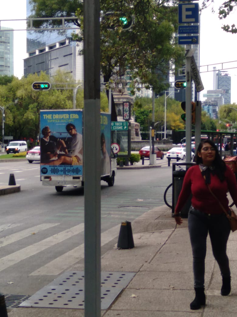 FridaMartinezR5's tweet photo. Hey @thedriverera!!

I made a promotional poster for their new album. Some fans and I paid for this to circulate throughout Mexico City 🇲🇽 We want to have you back here soon 🥺❤ I miss you guys!! 

(the last image is one of the edits I made for this car that toured the city) https://t.co/nB56XBaI36