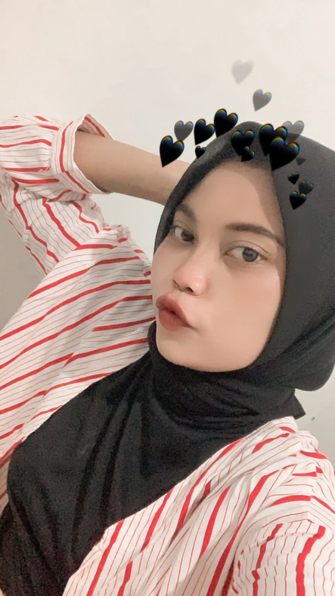 hahahihi__'s tweet photo. Malang cuacanya bikin anuu https://t.co/nDCDzt8ZZM