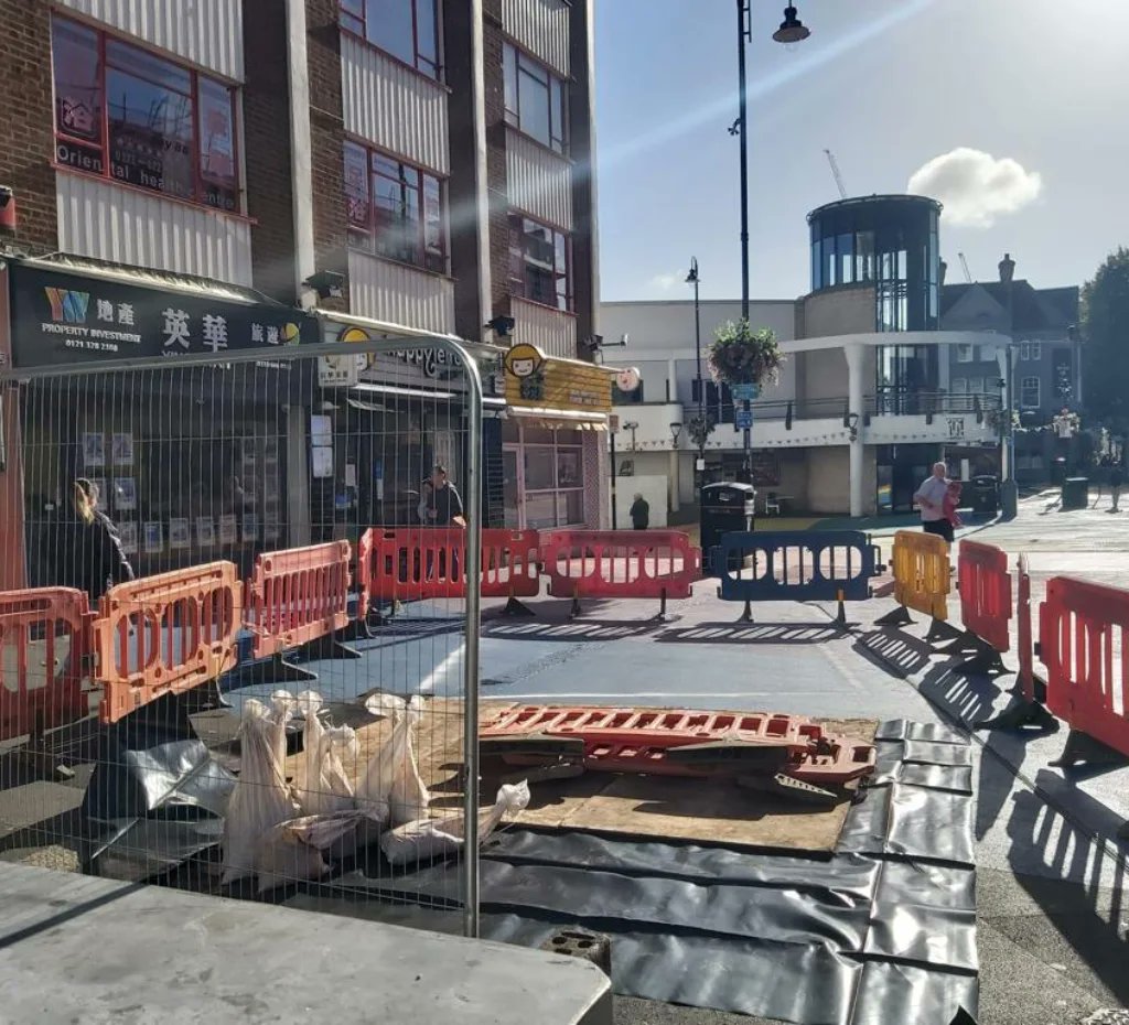 BAHMemorial's tweet photo. What a beautiful day for the start of the foundations!!!! It's happening guys.....count down to Birmingham's biggest ever World AIDS Day begins!!! #letsgetdigging #BAHM #HIV #BirminghamAIDSandHIVMemorial #Birmingham https://t.co/vA0uWhcehF