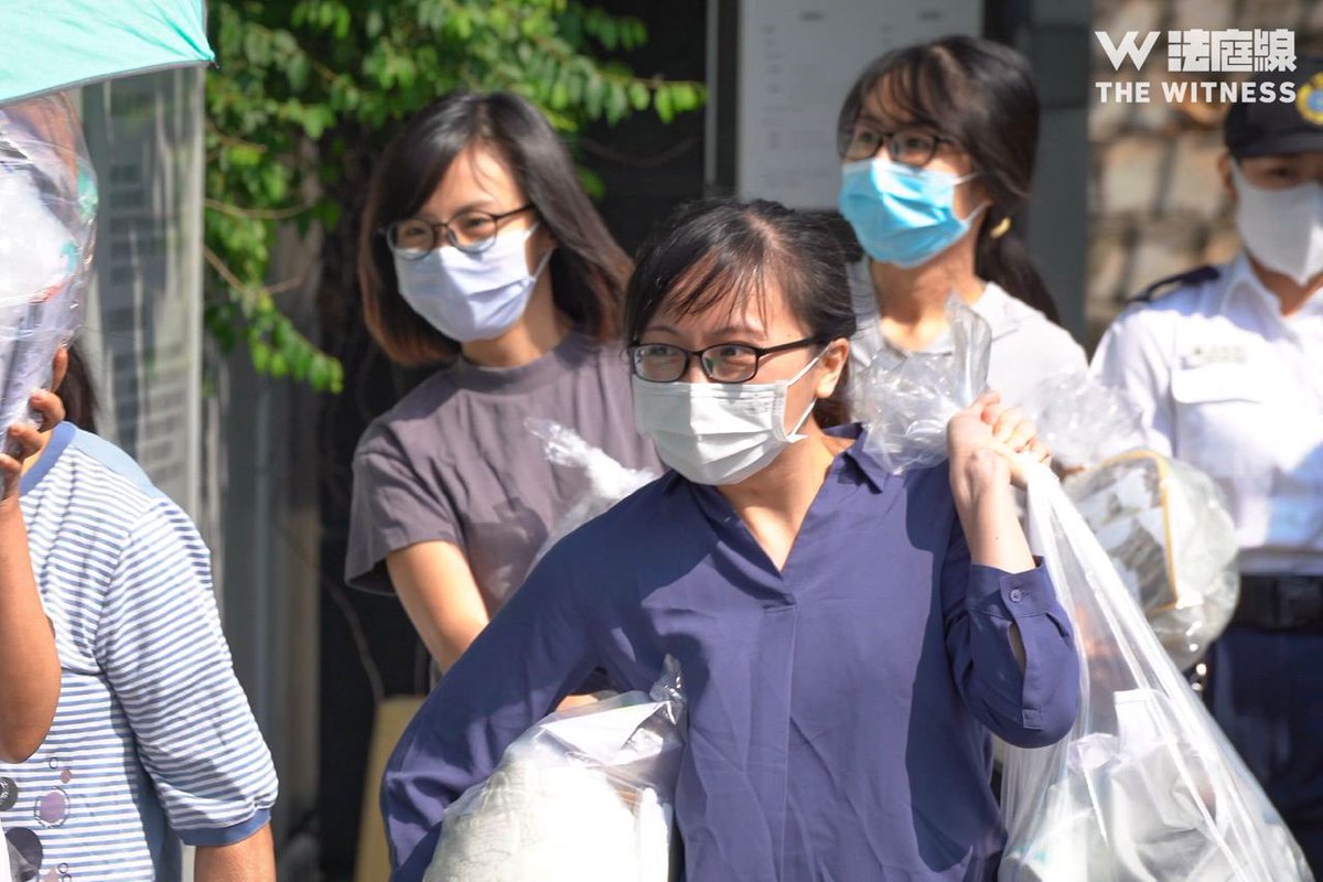 hkdc_us's tweet photo. The 5 #HongKong trade union leaders sentenced to 19 months in prison for #sedition for publishing 3 children’s books were released from prison today. As it turned out, they’d served virtually all of their sentences while on remand, prior to conviction. https://t.co/yGPIcAJdzq