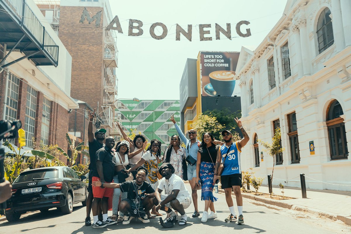 Travel2SA1's tweet photo. Maboneng. The place of light.😉And it's the second stop on our #MegaFam adventure. Maboneng is the perfect place to experience unique cafés and restaurants, exciting nightlife, and one-of-a-kind shopping. #WestAfricaMeetsSouthAfrica #ShareSA #ComeJourneyWithUs #HowWeSA https://t.co/nK2lkP8Omg