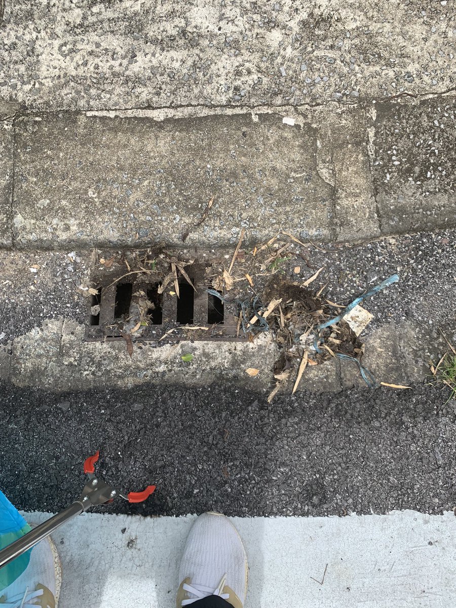 aisyahnawawi's tweet photo. Alhamdulillah selesai acara tahunan semenjak PKP๐ #PleaseDoNotLitter #EducateEducateEducate #MakeABetterPlace #Kuching https://t.co/Micb2l6uvL