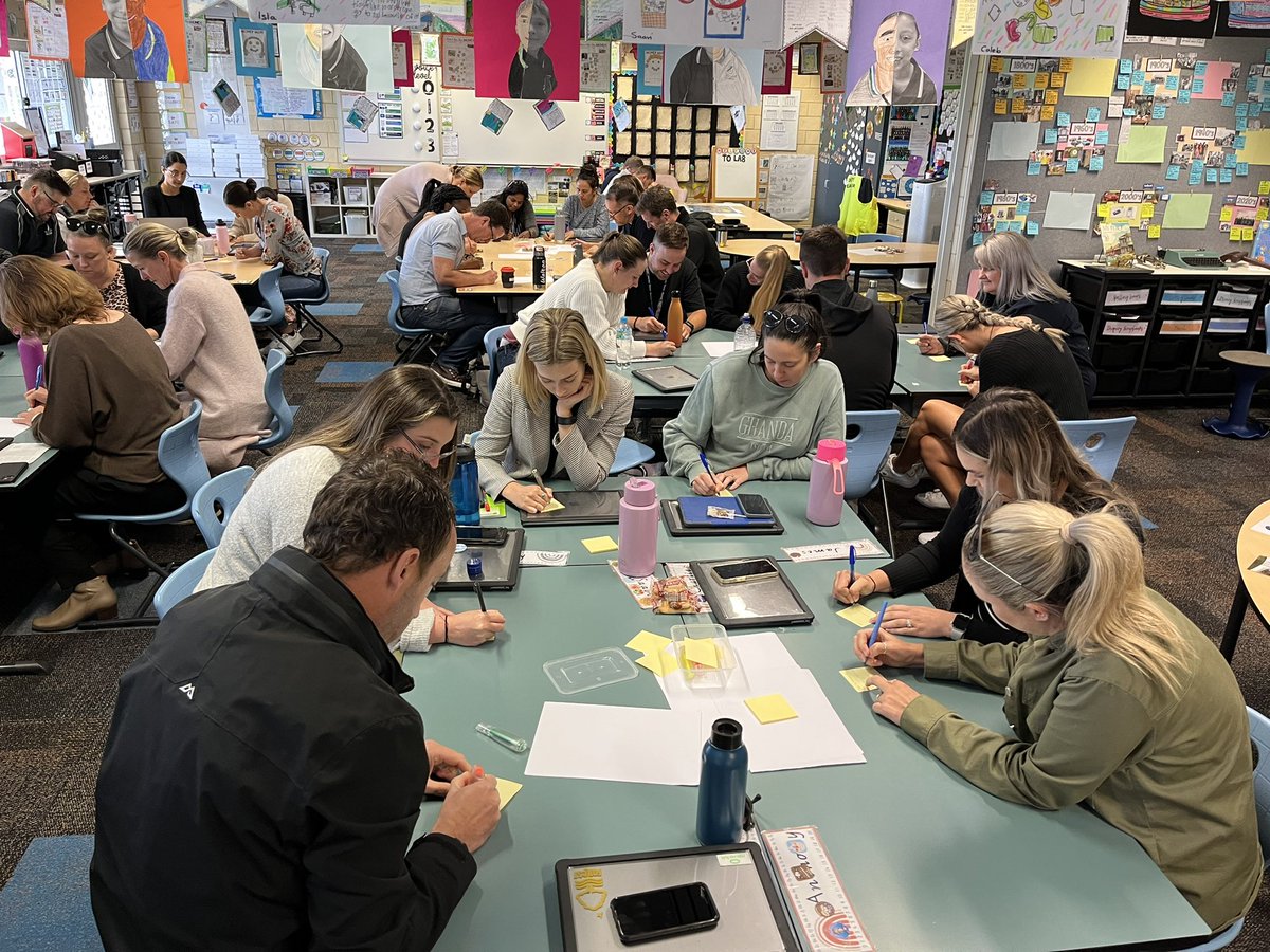 mareewhiteley's tweet photo. @jwebbby @MissHDodds @kduncs_perth Inspired by @kjinquiry @JamesNottinghm @GuyClaxton & @beckycarlzon it was an exciting day of #connection & #purpose for 100 educators who really stretched their learning muscles at our PL today - thanks @HarrisdalePS @MissHDodds #GPWIL #PurposefulPedagogies https://t.co/E8ON15JSdz