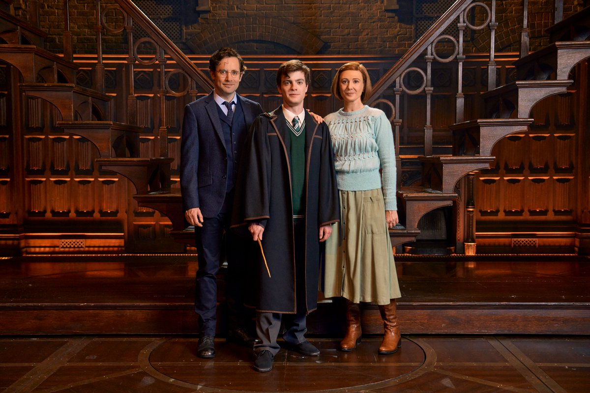 One for the Potterheads! Take a look at these family portraits of the Potters, the Granger-Weasleys and the Malfoys 🪄.

The new company of <a href="/CursedChildLDN/">Harry Potter and the Cursed Child</a> begins performances on 13 October - find out more🎟️ bit.ly/3CowzzO

📸Manuel Harlan
