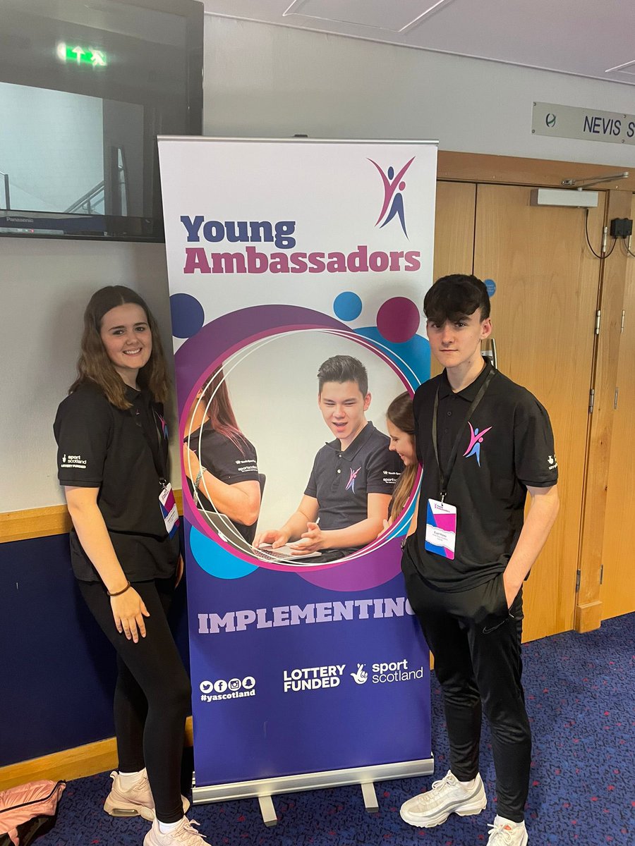 ASIrvineRoyal's tweet photo. #NAYoungAmbassador 💛🖤

Our @IrvineRoyalAcad YA’s have been hard at work organising &amp; running clubs using the skills they learned @sportscotland Ya conference.

Imogen is such a positive role model for #ActiveGirls #SheCanSheWill 
@NAActiveSchools 

@IrvineRoyalPE 

#NAActive https://t.co/E12ndAW66p