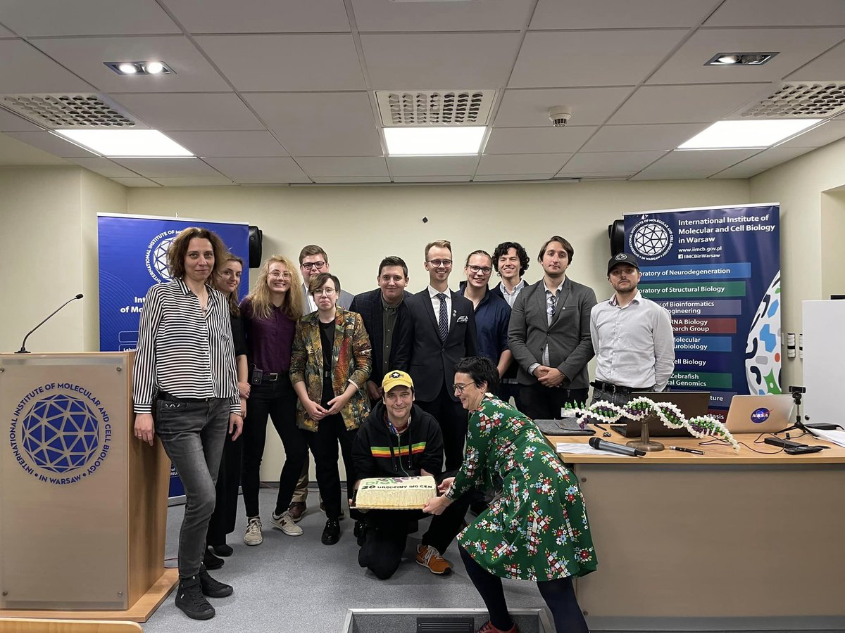 IIMCB_Poland's tweet photo. 💥Happy Birthday to #BioCenterforScienceEducation❗It's been2️⃣0️⃣years since the #BioCenter began its educational activities Enjoying such a beautiful anniversary, we wish you next years of fruitful educational and science popularization activities. More: https://t.co/7hAWkdEReH https://t.co/MfbUwjmOez