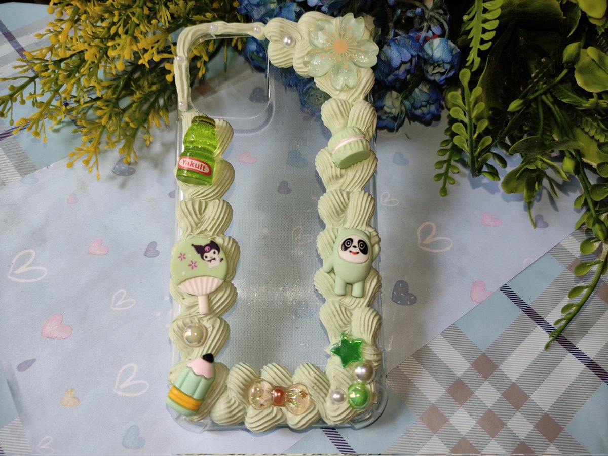 nksdelight's tweet photo. Custom made decoden phonecase.Handmade by me 🥰 Nak beli boleh ke linktree di bio.
#jual #meniaga #decoden #popsocket #support #malaysia #seni #homemade #handmade #unik #miniature #decodenphonecase #decodencase #hairpins #hair #kliprambut #diy #diyart #craft #SS9inKL https://t.co/Bv3EKjj5hZ