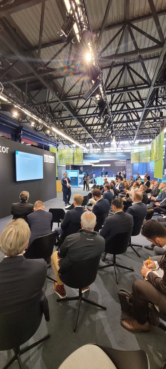 i_DesignArena's tweet photo. It was a full house at #Sibos2022 Exhibitor Stage, as Intellect’s Uppili Srinivasan, deconstructed the DNA of 'Consumerisation’ when it comes to Commercial Banking.
Drop by at Booth E96, 10-13th October 2022, RAI Amsterdam
#iGTBatSibos #COCB #fintech
https://t.co/DRw0jACavx https://t.co/rYTUzDeBcF