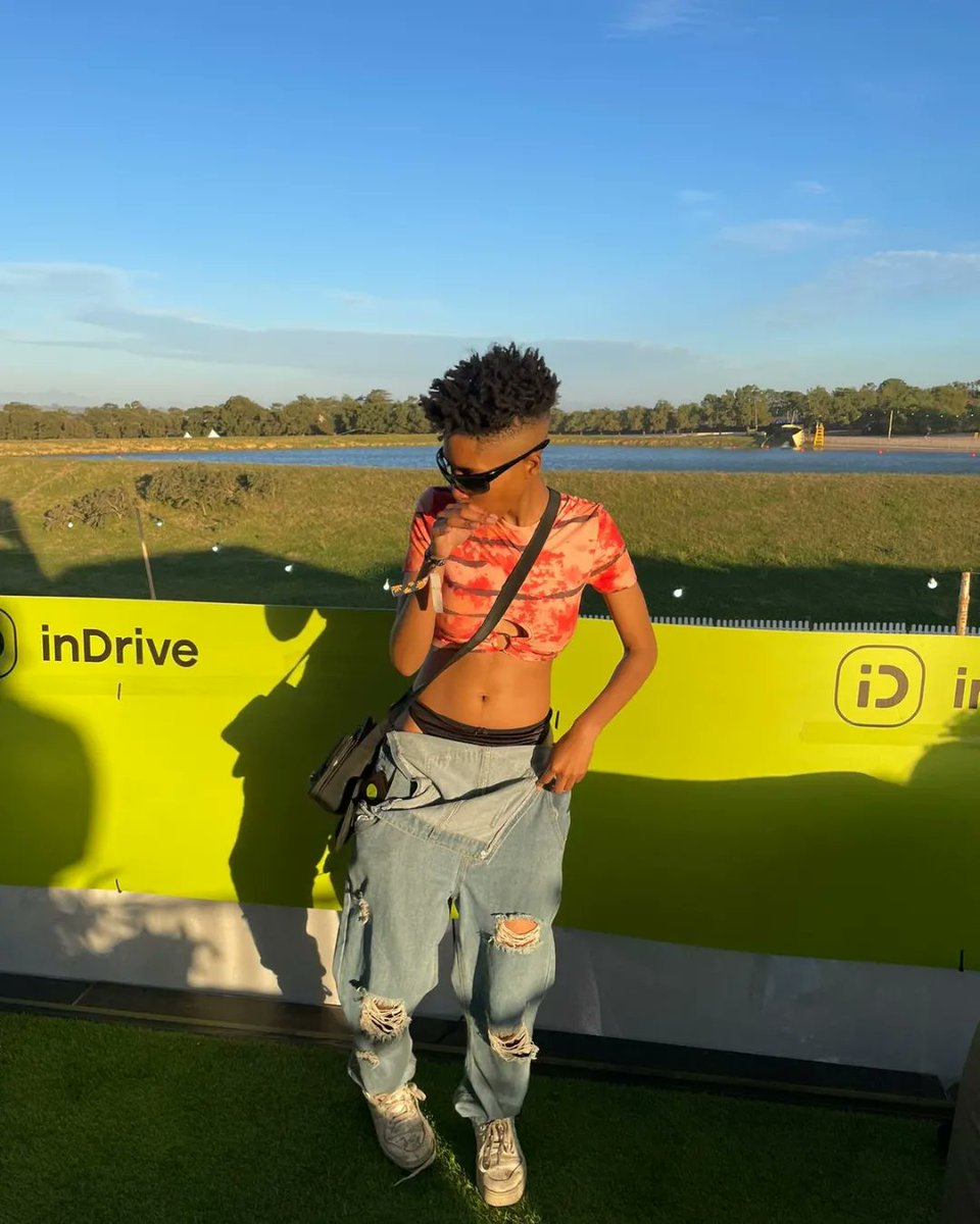 gemii_themaster's tweet photo. Rocking The Daisies was a jump! 🥺 https://t.co/pe9bVF24Wp