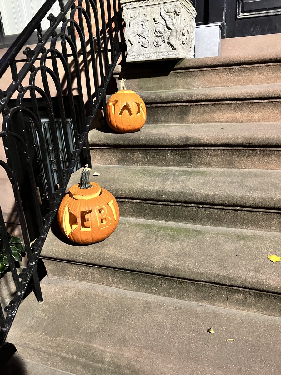 Halloween gets scarier every year 🎃