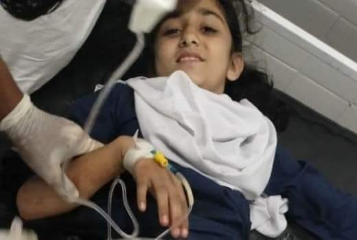 thefarooqii's tweet photo. You can't defeat our courage.
That smile of injured school girl says it all ✌️
#Swat
#PashtunLivesMatter
#SwatRejectsMilitancy
#MonalDownTown #CentaurusMall #CentaurusOnFire #centaurs https://t.co/aiasJk8oFA