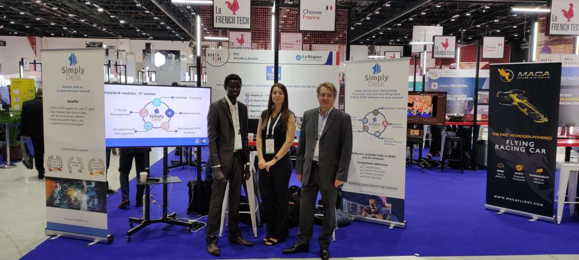 SimplyDesk's tweet photo. Simplydesk at @GITEX_GLOBAL #GitexGlobal2022  #GITEXDubai https://t.co/rMOzhXoQyH