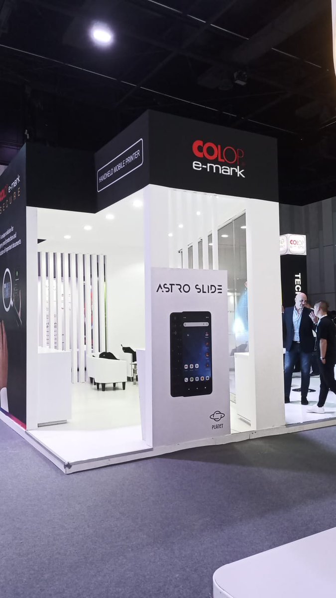 Planet Computers tweet media