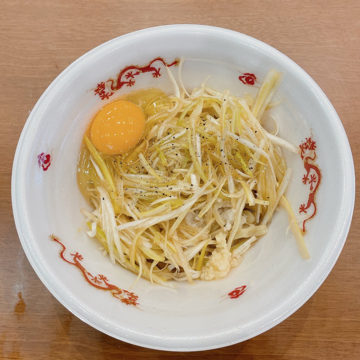 araburumancity's tweet photo. #北陸ラーメン博 
結局3日間行って5種類も食べた！
鳴海、鳥の鶏次、ひるがおがめちゃくちゃ美味かった https://t.co/Ujkm0k0VJS