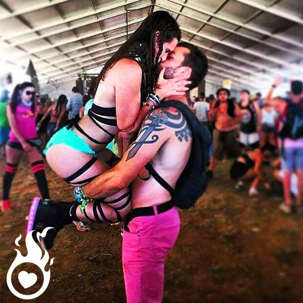 HeartJacking's tweet image. Being unique during a party and feeling desired is really important.💙 Those LED shoes never pass unnoticed, I can attract everyone's eyes everywhere I go.🔥

#heartjacking #ledshoes #shoes #sneakers #fashion #style #shoeaddict #shoesaddict #fashionista #sneaker #party #halloween