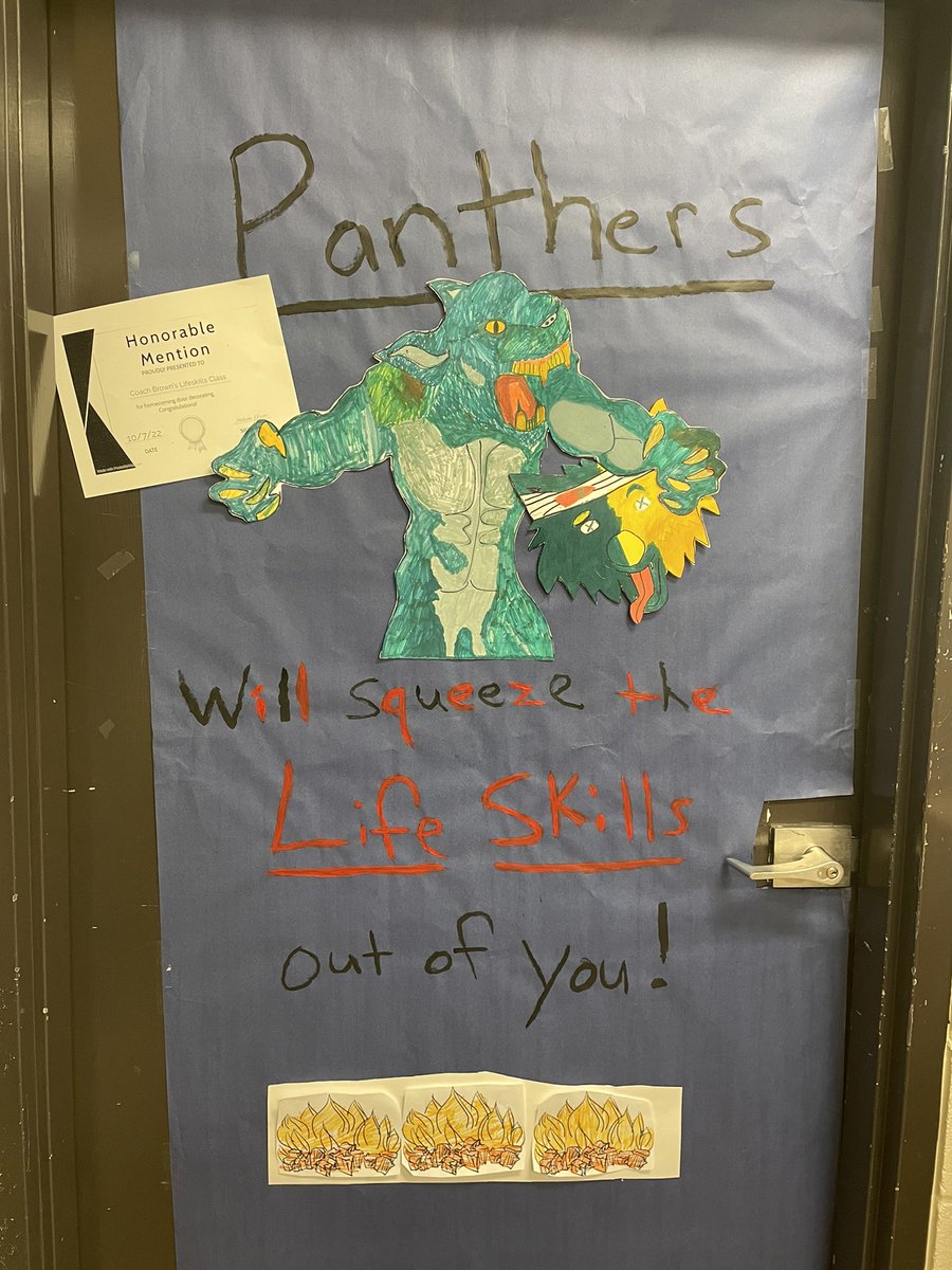 unifiedchamplhs's tweet image. More Homecoming fun!