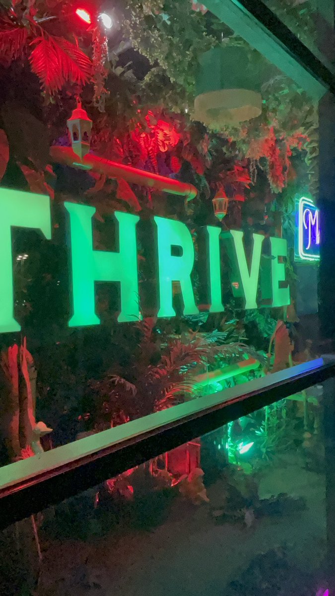 BudVizion's tweet photo. Just reviewed #Thive #Dispensary on Catcus at the i15 really close to the @MResort off St arise Parkway and i15 really interesting store I think use to be dry cleaner. #CannabisCommunity #LasVegas get high and the store is 24/7! Hard to see because itโs tuck away in strip mall https://t.co/1abOCsZGMe