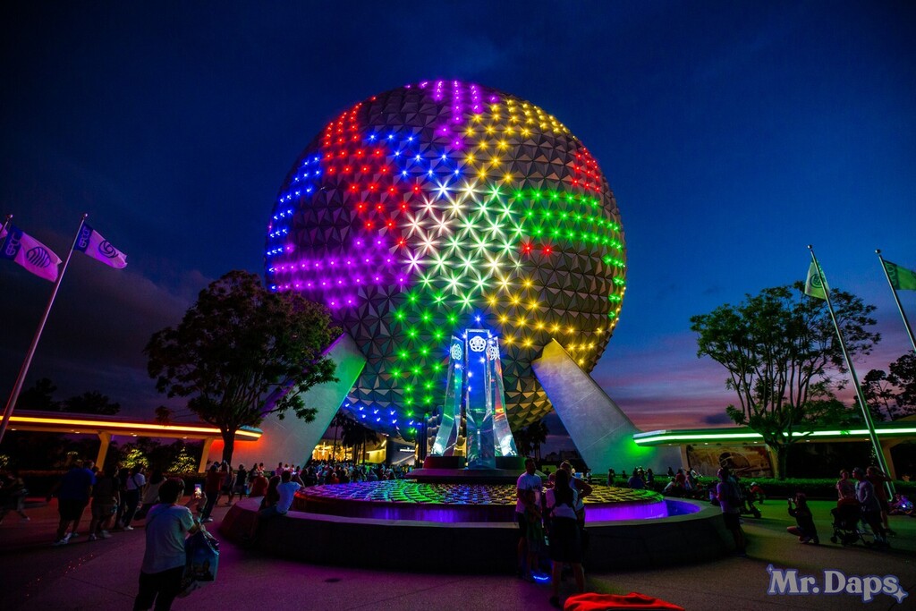 mrdaps's tweet photo. The Spaceship Earth Beacon of Magic for EPCOT's 40th Anniversary was definitely a highlight of my trip to Walt Disney World Resort. Such a magical thing!
#spaceshipearth #epcot #epcot40 #beaconofmagic #night #nightphoto #disney #disneyphoto #disneyphotoโฆ https://t.co/8UEZYj7QOx https://t.co/Pw6TpQf8JY