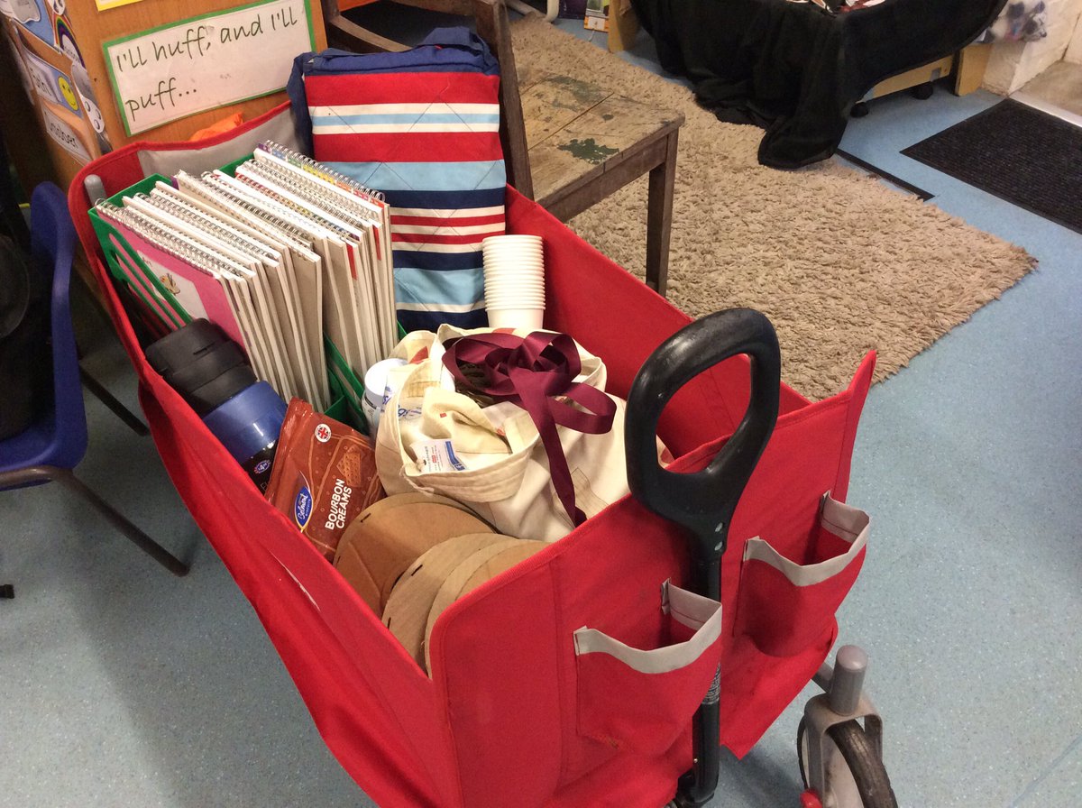 It’s a very exciting start to the week for Deene. Our very first trip out in the minibus! All packed up and ready to go...once we’ve had our school photographs!