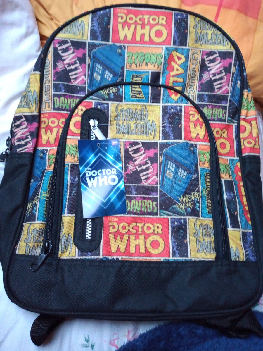 I'm a very happy 28 year old Whovian.
#DoctorWho #Backpacks #DoctorWhoBag #Birthday #October10th