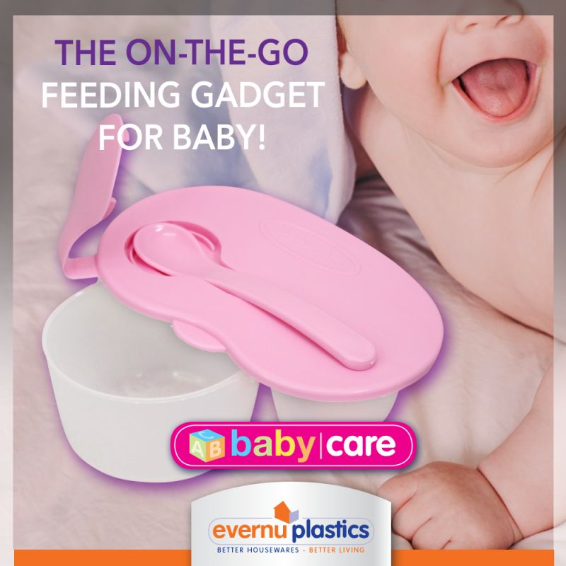 EvernuP's tweet photo. This baby feeder is just the gadget for that little special agent. With 2 compartments for separating food and sturdy sealing lid, it will fit perfectly into any bag!

visit:https://t.co/JXecDNor0f
Call: 031-208 1980 
email:sales@evernu.co.za

#Shoprite #JustPlastics #BeautyZone https://t.co/hCkl7mzfPc