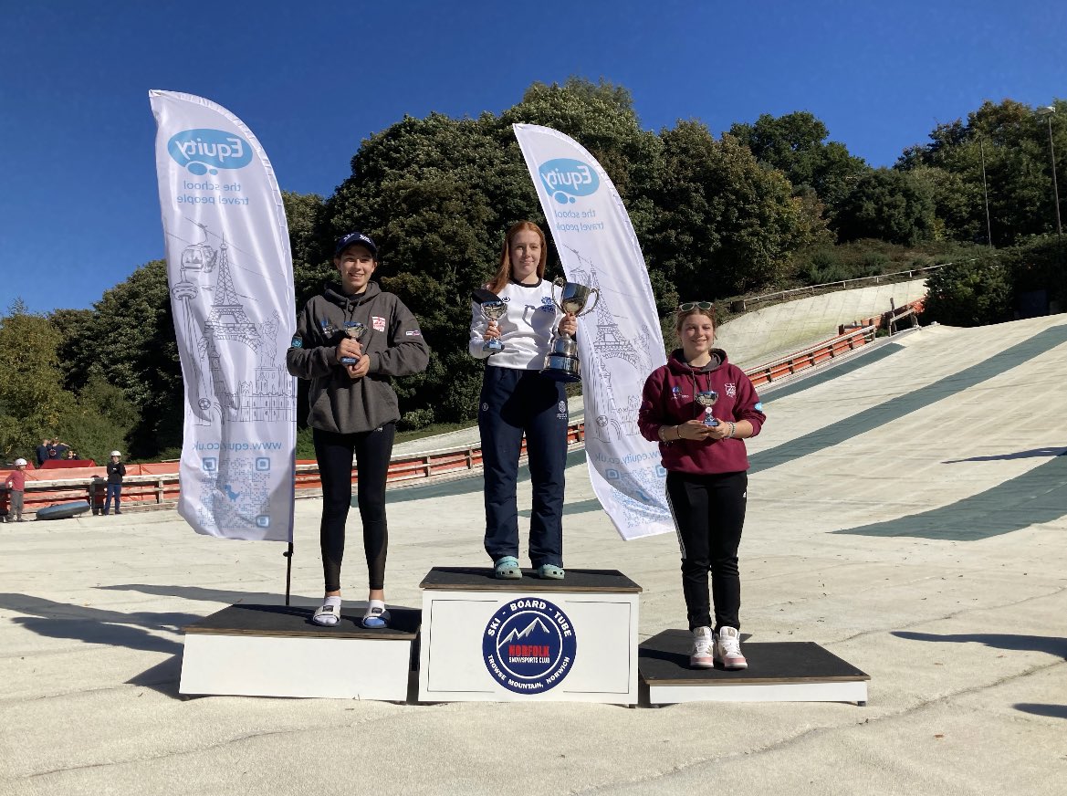 SGSPEDept's tweet photo. Another fantastic weekend of skiing for our Ski Team ⛷🎿 Georgia finished 2nd in her individual race 🥈 The Girls Team have now qualified for the British Championships! #SGSPE #SGSCourage #SGSRespect #ESSKIA https://t.co/WElo0mDQDr