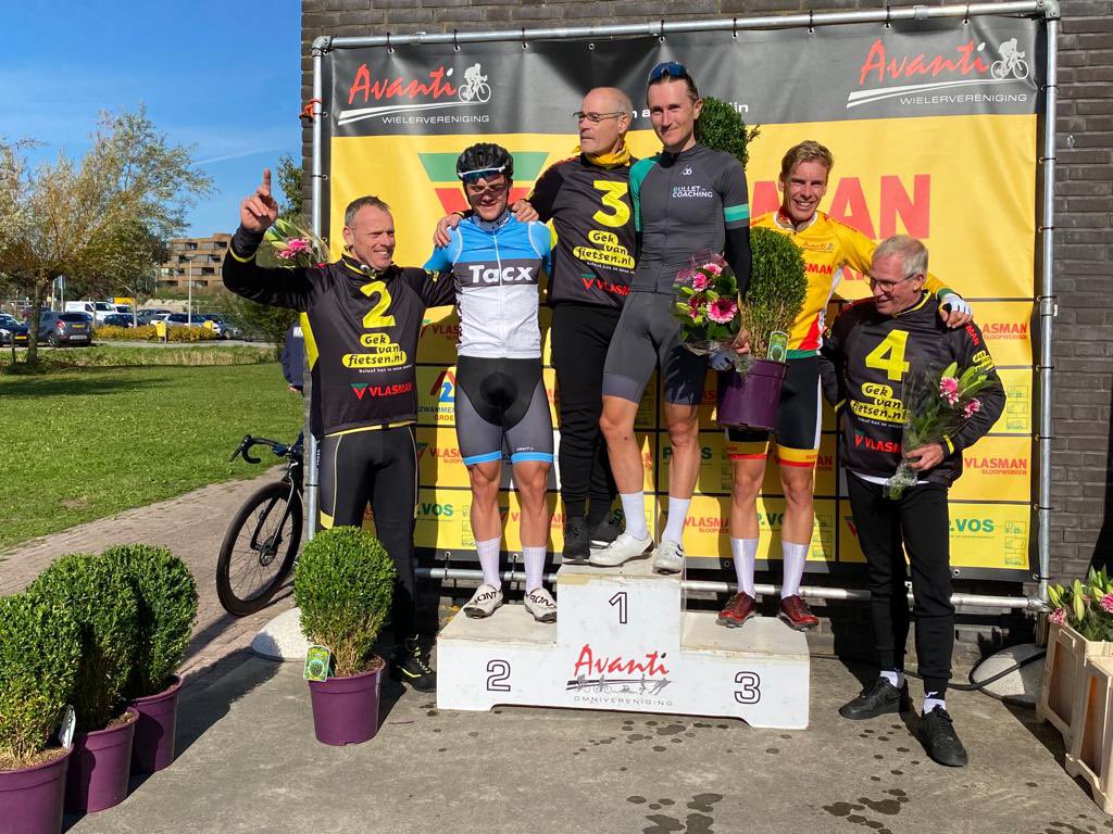Mooi podium van de dernywedstrijd na 2 spannende manches bij WV Avanti 
1e 🥇Nick van der Lijke/Ron Zijlaard
2e 🥈Lars Oreel/Vital Vital Timmermans
3e 🥉Fritsvan Gemeren/Rene Kos
