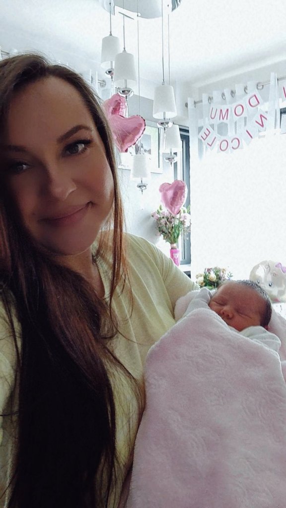 Katttykattt tweet media