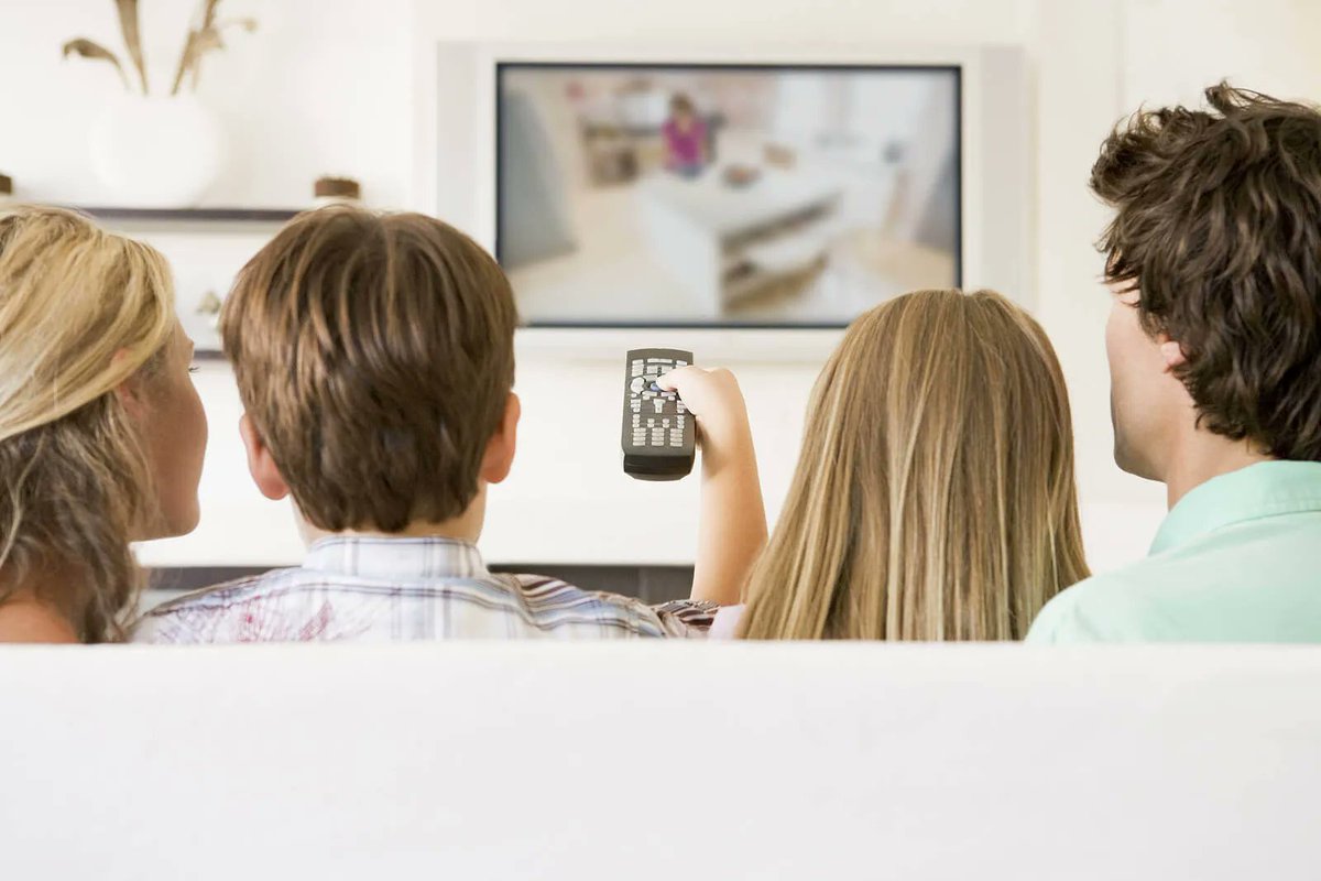 Whether updating your TV set or saying goodbye to a beloved yet broken television, TV disposal can be a complicated and confusing process. Learn how to get rid of your old set with our blog. 📺 buff.ly/39ObKxm