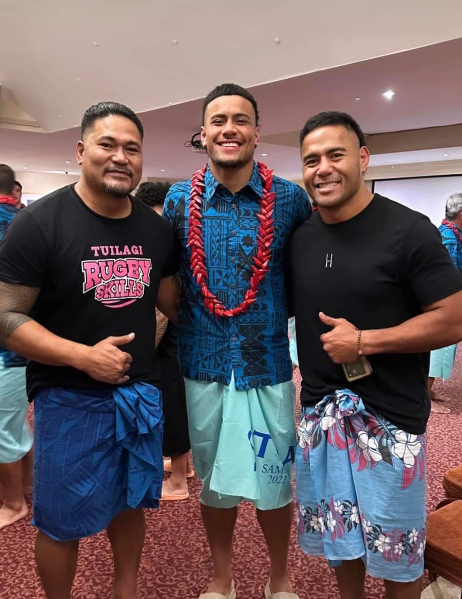 Seki pic 📸 👌🏾 

Also shows how tall Stephen Crichton is 😱✊🏾

Lessgooo Toa Samoa 🇼🇸