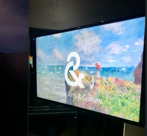 unleash_network's tweet photo. AL for the Arts attended the Google for Africa event where they announced establishing a Google Cloud region in South Africa. From internet infrastructure investment and SMME/B cloud support, to amazing initiatives aimed at content creators and arts practitioners #Google4Africa https://t.co/K10goChtgx
