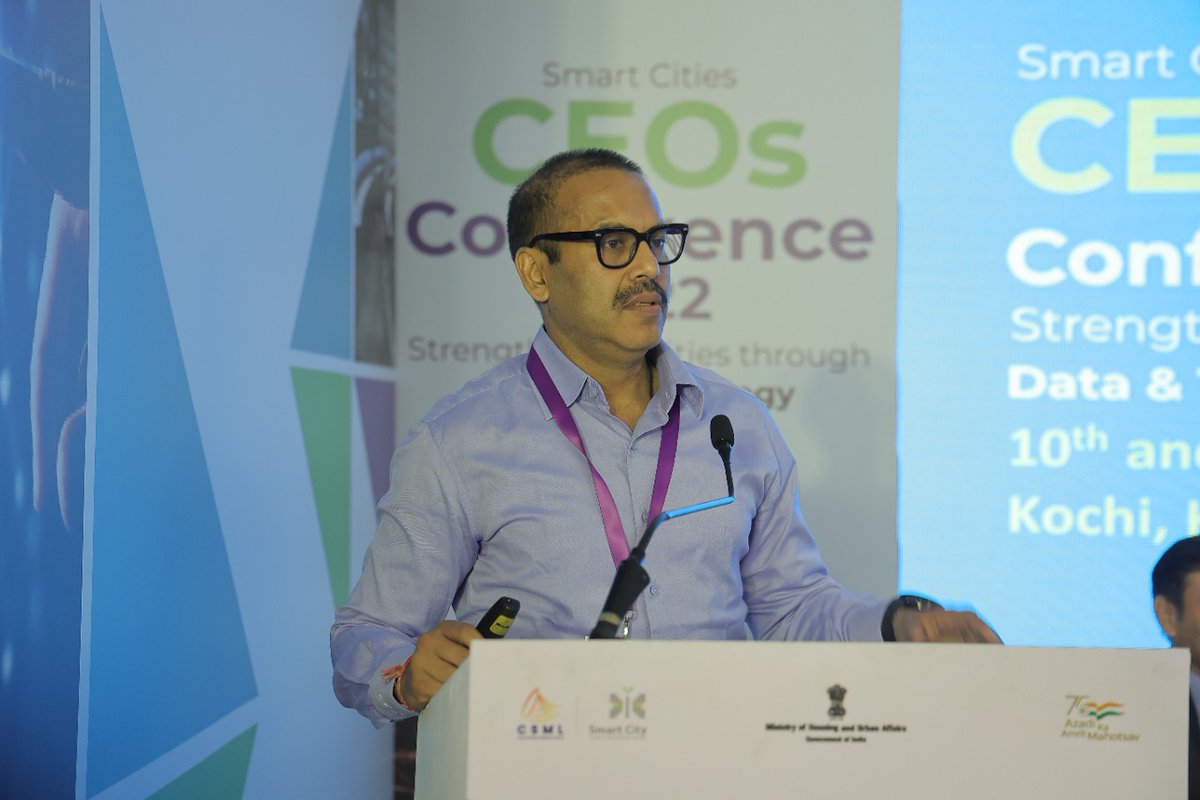 SmartCities_HUA's tweet photo. Joint Secretary, MoHUA, Mr. Kunal Kumar set the context for the CEO conference by putting out the foundational blocks for effectively driving the agenda of ICCCs in city management. Self-reliance, problem-solving approach &amp; collaboration were some of the aspects emphasized. https://t.co/ml8QJbYTm8