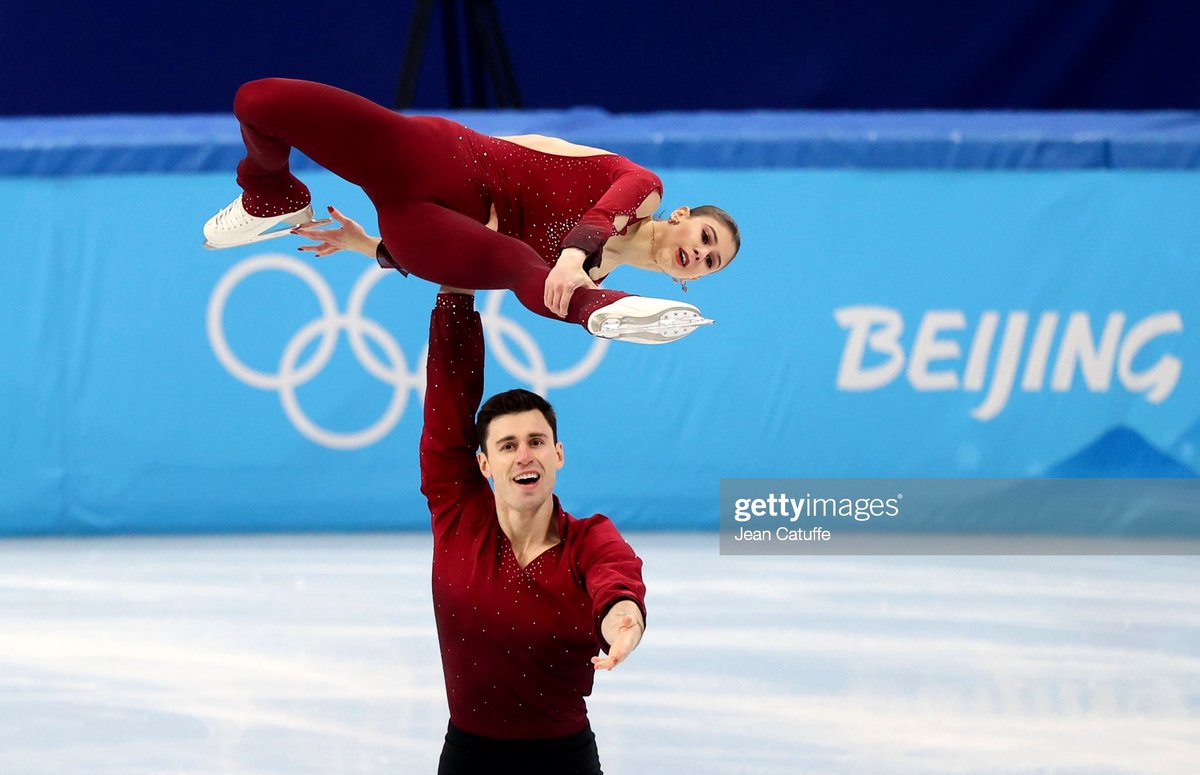 goldenskate's tweet photo. Happy Birthday 🎂 to Italy's 🇮🇹 #RebeccaGhilardi — The #USINTLClassic 🥇 with #FilippoAmbrosini! GS Fan Fest @ https://t.co/wBzWUuYBvN Together they will compete at  #GPFigure  🇫🇮 &amp; 🇫🇷 👏🏻📷 2020-21 FS to "Grande Amore" and "Letters" #Beijing2022 #FigureSkating https://t.co/JfWwkQmscN