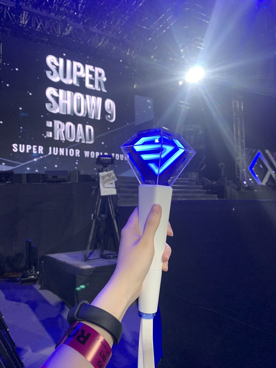fanphotogallery's tweet photo. After 9 years. #SS9inKL https://t.co/ExSLGtBR3n