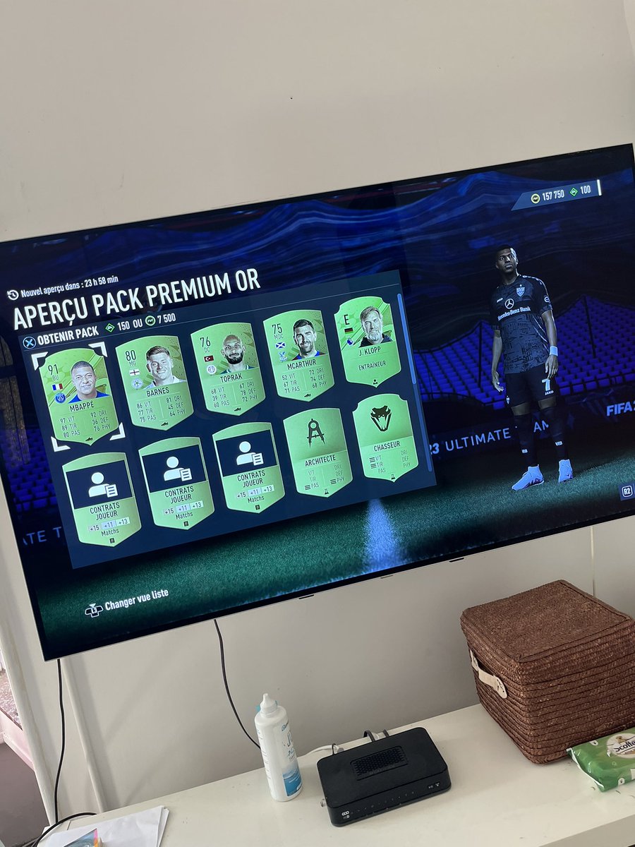 Ryyn_01's tweet photo. @_gotyer @FansdeFUT Regarde ce que j’ai chopé hier en pack prévisualisé Werner 84 et puis quand tu achete le pack tu as le droit à un autre pack prévisualisé ce que je savais pas et BOOM la Tortue 🥷🥷 https://t.co/Awb2GQyZqW