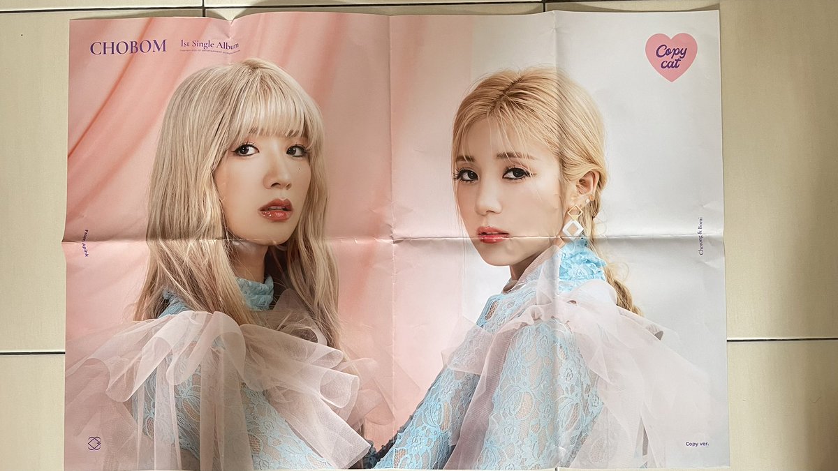 Kiyoleefy's tweet photo. #Freeclaim
[Folder Poster]Copycat - Chobom 

*just need to pay postage for it
*poster is original folder 
*if interested pls dm me, TQ.

📮postage more on weekday
🔗first pay first serve

Pls help me RT @PasarApink #pasarapink TQ💖
#ChoBom #chorong #bomi #copycat https://t.co/ntuvCYOfrP