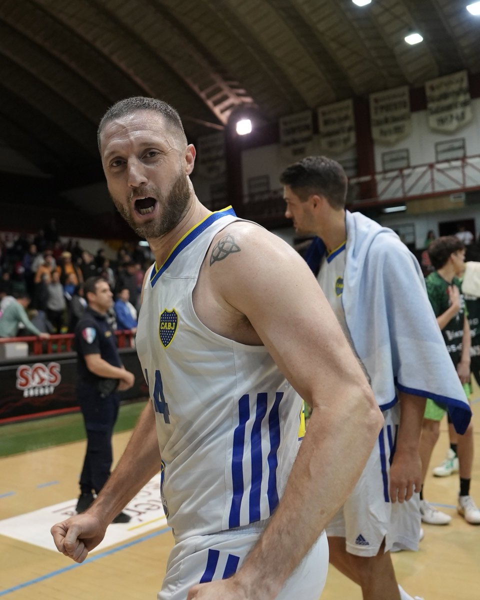 bocaesboca's tweet photo. ¡GANÓ #BOCABASQUET!
#LigaNacional 🏀
Gran partido frente a #Atenas .
Vamos que se viene la Liga Sudamericana!!!!🔵🟡🔵
#bocapasion #Bocademicorazon #agrupacionbocaesboca #carlosguas https://t.co/j1pSdIKARm