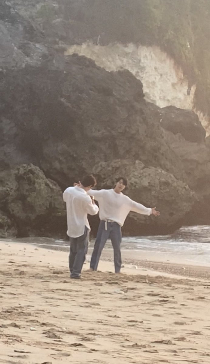 Eunhae0404_1510's tweet photo. Eunhae 😍😍😍😍😍😍

#eunhyuk #donghae #동해 #은혁 #eunhae #은해 https://t.co/hstWaxDU6b