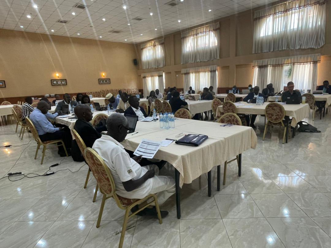 CCD_UG's tweet photo. Capacity building training/retreat for climate change negotiators happening at Imperial Golf View hotel @min_waterUg @okidi64 @FAOUganda @UNDPUganda @giz_uganda https://t.co/FP7hLaYPx3