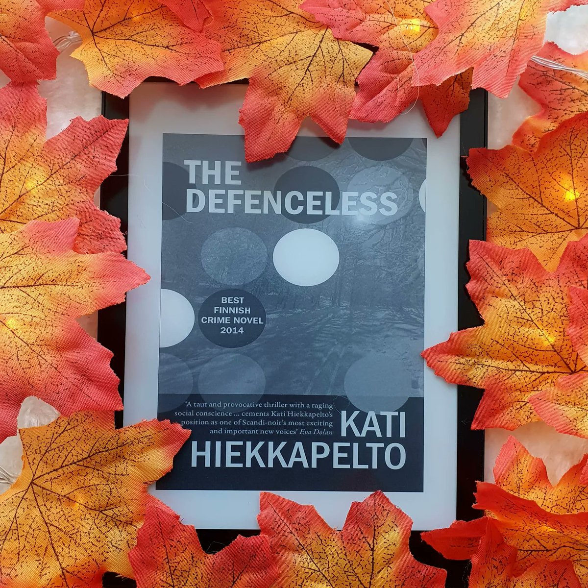 kellyvandamme's tweet photo. Day 10 of the #Orentober photo challenge and today's prompt is a book from @orendabooks you're looking forward to reading. My choice is #TheDefenceless by @HiekkapeltoKati, the second Anna Fekete novel.
⬇️⬇️⬇️
https://t.co/S18wAxE3ow https://t.co/P1218ePEZD