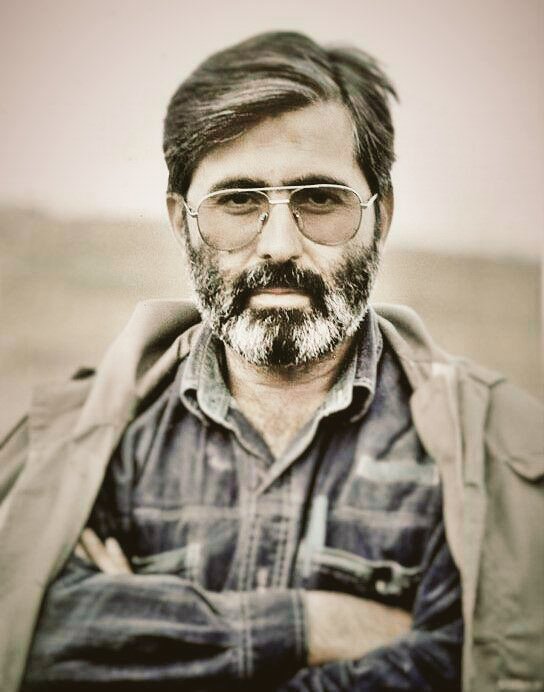 da63ra's tweet photo. خلاف آنچه بسیاری می پندارند، آخرین مقاتله ما _به مثابه سپاه عدالت_ نه با دموکراسی غرب که با اسلام آمریکایی است، که اسلام آمریکایی از خود آمریکا دیرپاتر است.
#سید_مرتضی_آوینی
#اسلام_آمریکایی
#دموکراسی_غرب https://t.co/44AwtsVHtS
