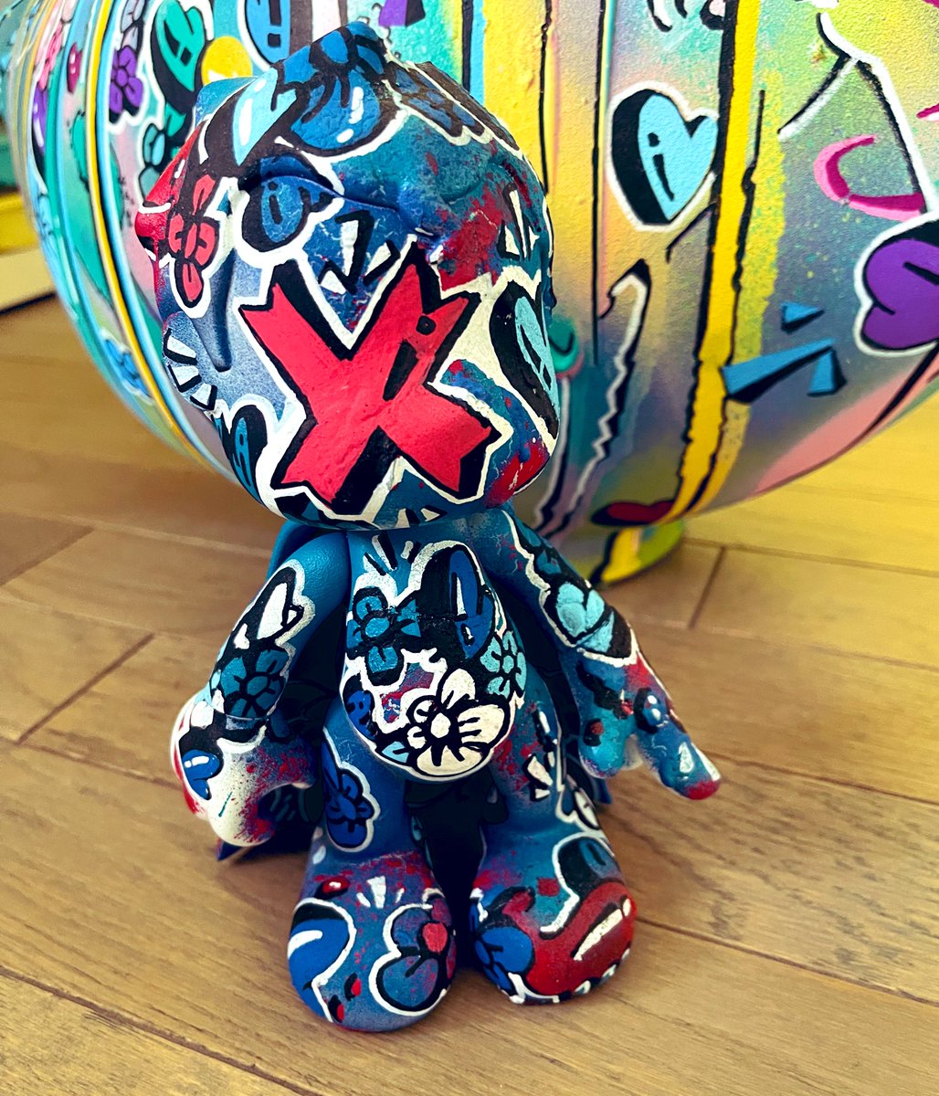 MaitreEtTalons's tweet image. Pour fêter les 25000 j’ai decidé de vous faire gagner mon petit superman ♥️

Pour jouer c’est comme d’habitude:

- me suivre (si vous me suivez déjà c’est ok 👌)
- et rt le tweet

Merci pour tout ♥️